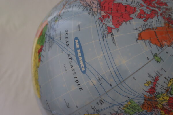 Globe terrestre gonflable Air France – Image 11